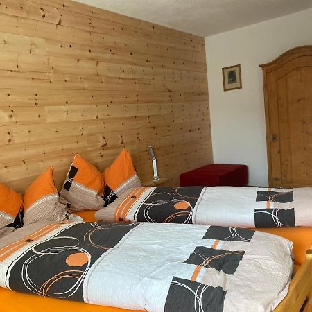 Ferienwohnung In Tschlin Mit Panoramablick Экстерьер фото